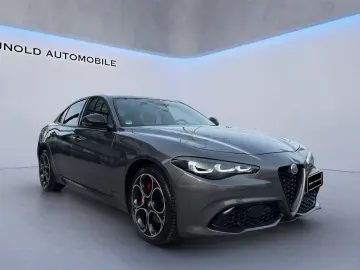ALFA ROMEO Giulia Veloce 2.0 Turbo 16V 280 PS AT8-Q4