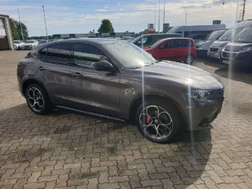 ALFA ROMEO Stelvio Veloce Q4