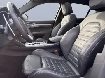 ALFA ROMEO Stelvio Veloce Q4