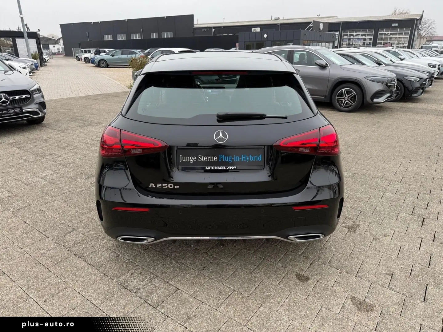 MERCEDES-BENZ A 250 e AMG Premium Pano Burm DISTR 36&hellip;