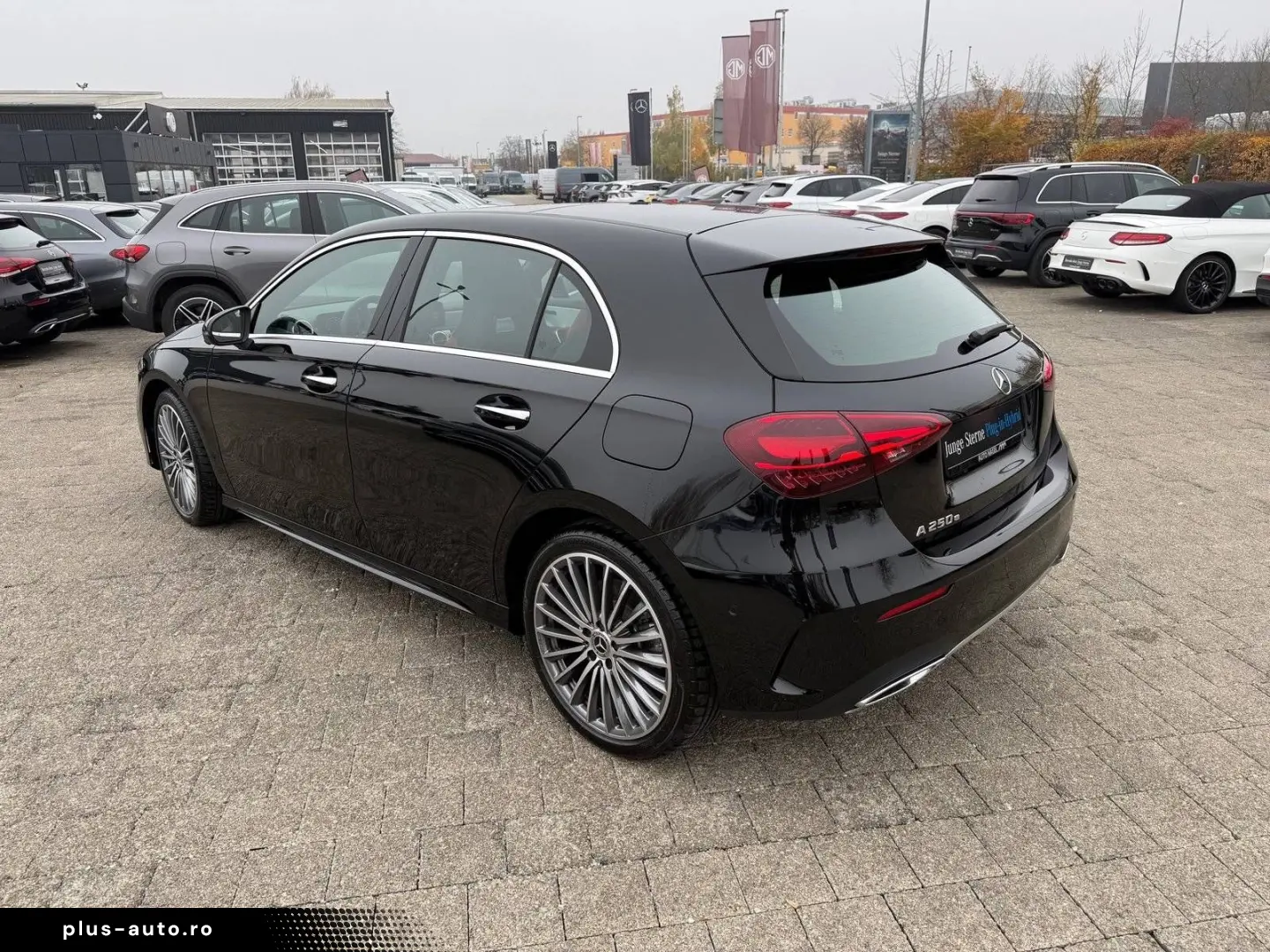 MERCEDES-BENZ A 250 e AMG Premium Pano Burm DISTR 36&hellip;