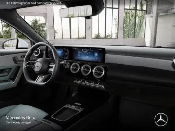 MERCEDES-BENZ A 250 e Limousine AMG Prem PLUS AHK DISTR Pano