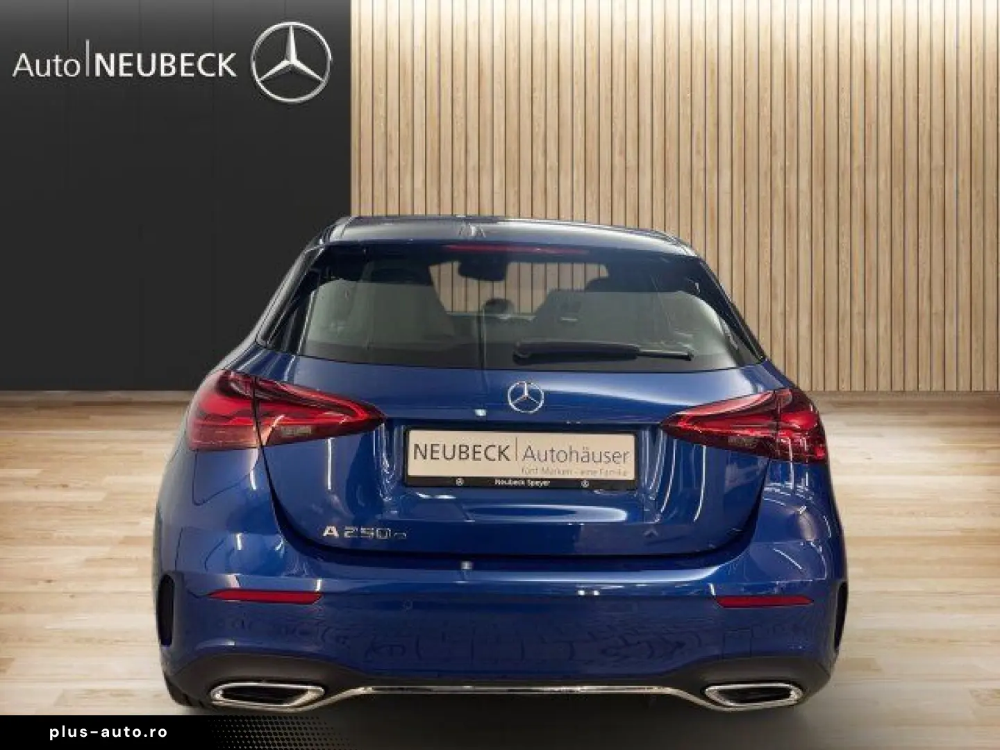 MERCEDES-BENZ A 250 e AMG LinePremium Pano Distronic&hellip;