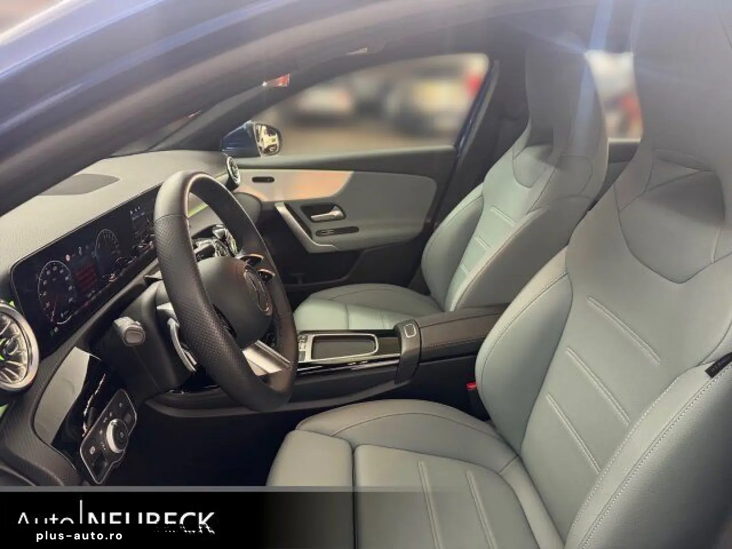 MERCEDES-BENZ A 250 e AMG LinePremium Pano Distronic&hellip;