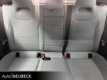MERCEDES-BENZ A 250 e AMG LinePremium Pano Distronic&hellip;