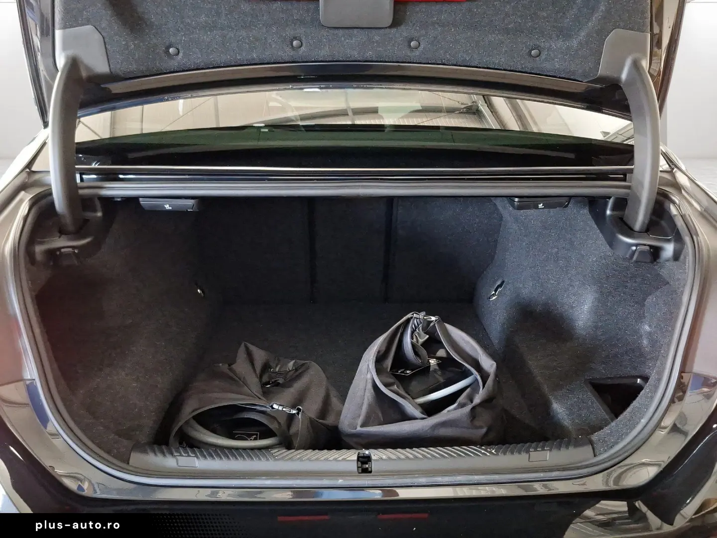 BMW 550e xDrive Limousine M Sport Driv.Assist.Prof