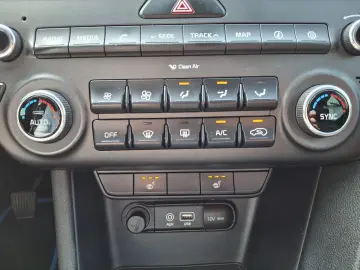 Kia Sportage 1.6 GDI 6MT 4x2 Style