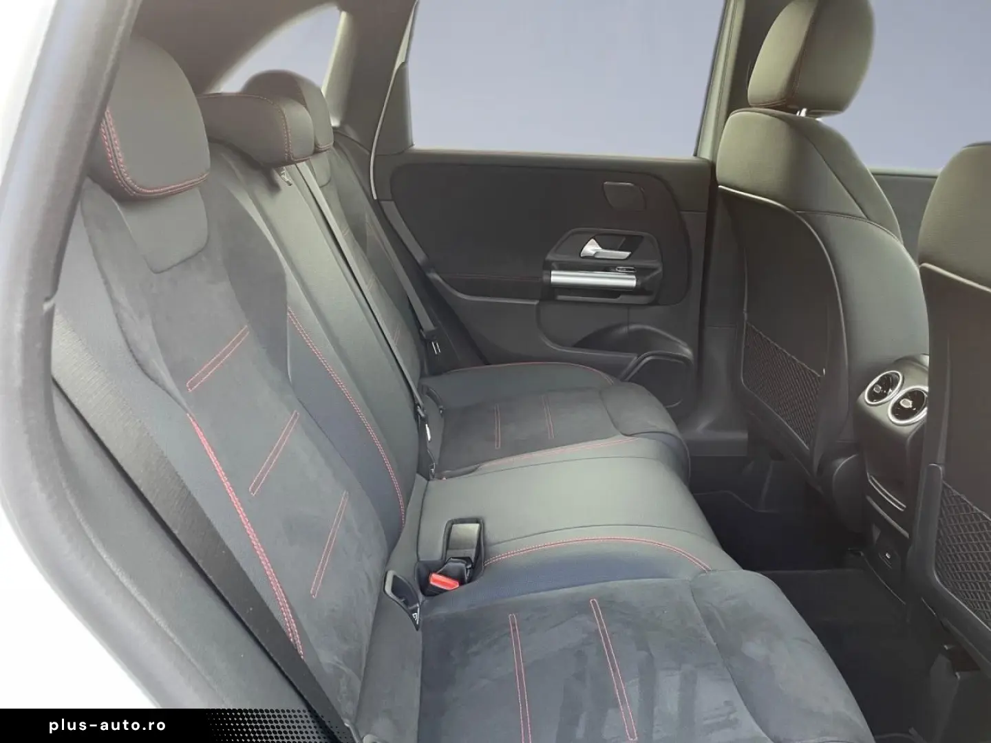 MERCEDES-BENZ B 250 e AMG-PREMIUM NIGHT WINTERPAKET SOUND