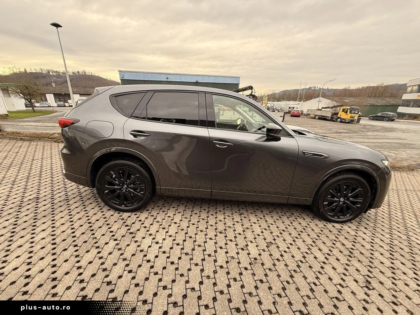 MAZDA CX-60 2.5L 327 PS PHEV HOMURA PANO AHK  Garantie