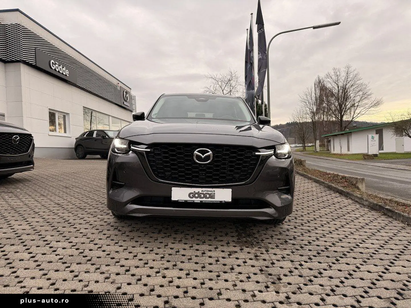 MAZDA CX-60 2.5L 327 PS PHEV HOMURA PANO AHK  Garantie