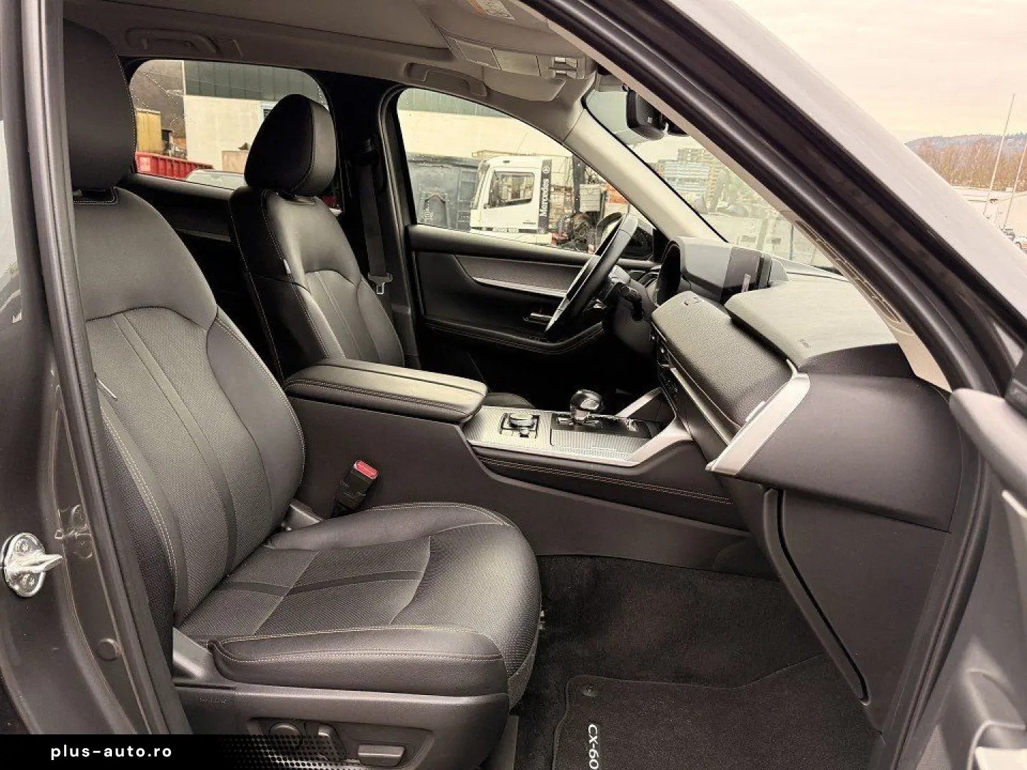 MAZDA CX-60 2.5L 327 PS PHEV HOMURA PANO AHK  Garantie