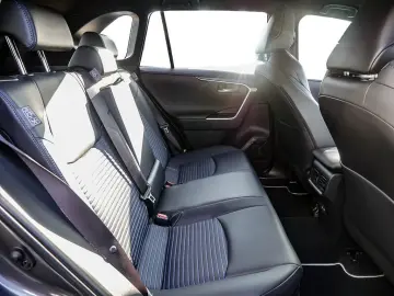 TOYOTA RAV 4 2.5 Hybrid Style LEDER KAMERA NAVI ACC LED