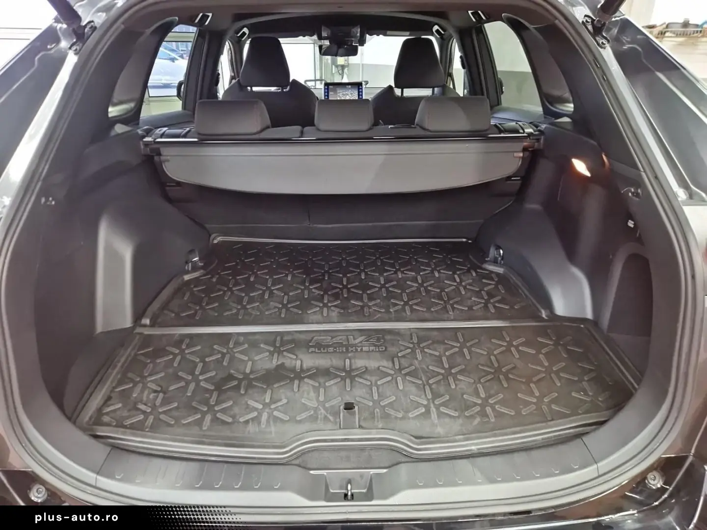 TOYOTA RAV4 Plug-in Hybrid 4x4 Technik Paket WKR