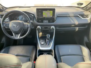 TOYOTA RAV4 2.5 Plug-In Hybrid Style & Technik-Paket AH