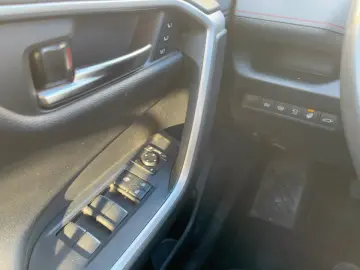 TOYOTA RAV4 2.5 Plug-In Hybrid Style & Technik-Paket AH