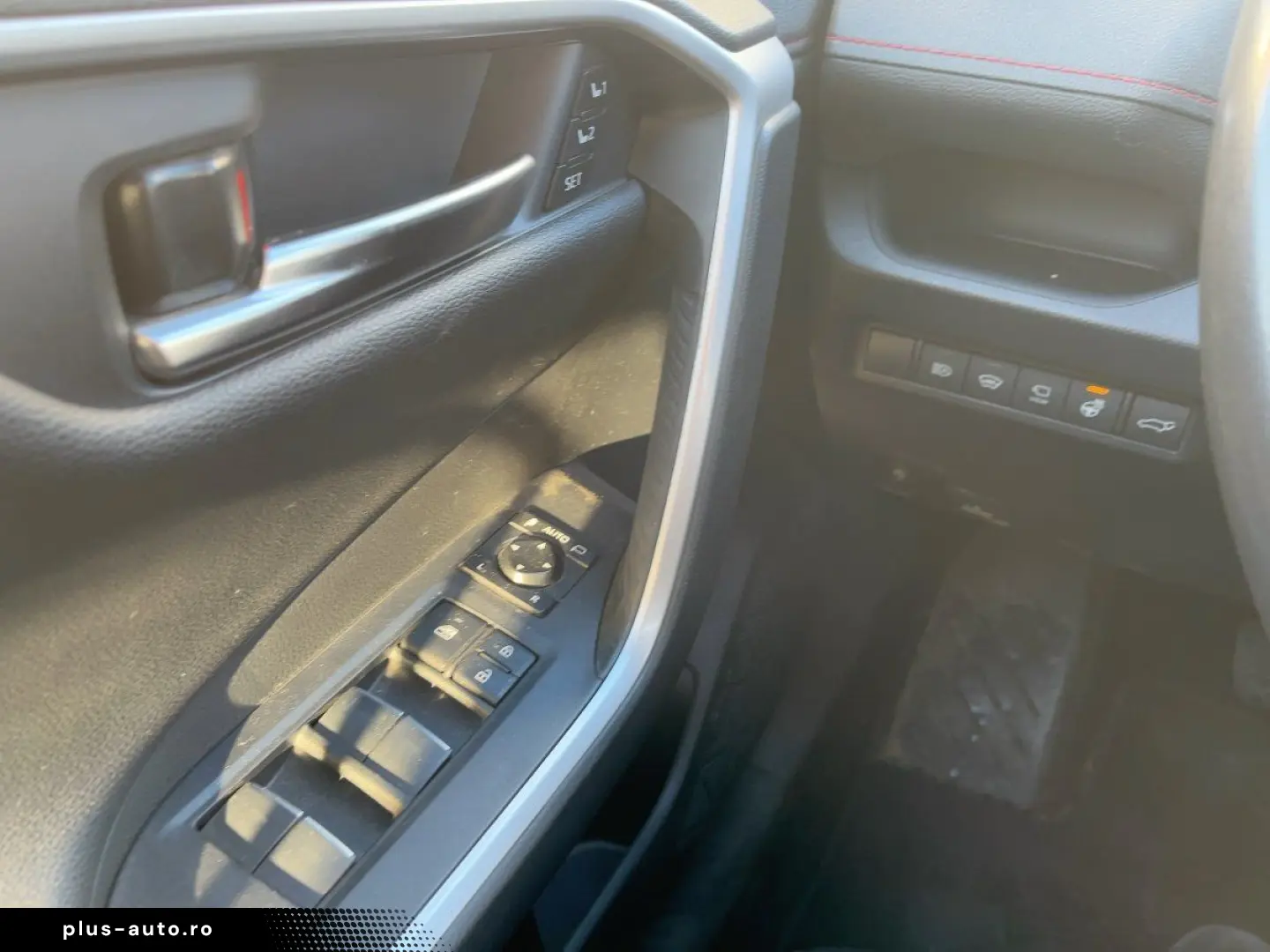 TOYOTA RAV4 2.5 Plug-In Hybrid Style & Technik-Paket AH