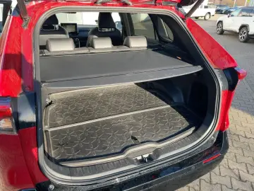 TOYOTA RAV4 2.5 Plug-In Hybrid Style & Technik-Paket AH