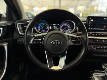 KIA Xceed 1.6  Plug-in Hybrid
