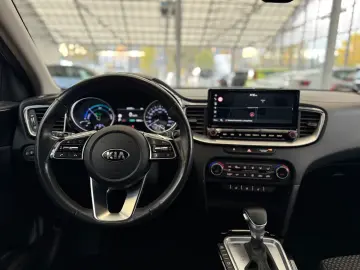 KIA Xceed 1.6  Plug-in Hybrid