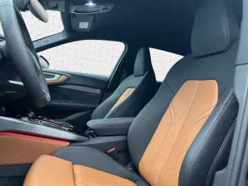 AUDI A5 Avant TDI quattro S line B&O Navi LED Einpark