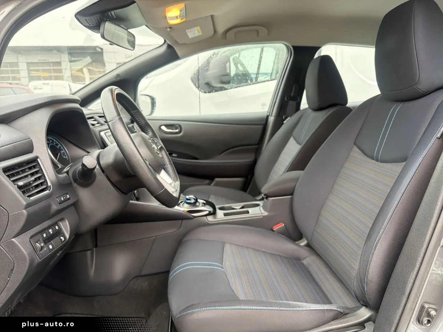 NISSAN Leaf NAVI CarPlay Klimaanlage SHZ PDC 1.Hd