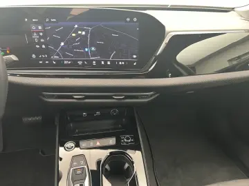 AUDI A5 Limousine TFSI quattro Navi Alu PDC Virtual C