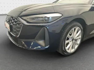 AUDI A5 Limousine TFSI quattro Navi Alu PDC Virtual C