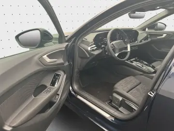 AUDI A5 Limousine TFSI quattro Navi Alu PDC Virtual C