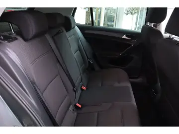 VW Golf e- VII Wärmepumpe ACC Navi