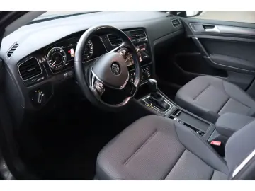 VW Golf e- VII Wärmepumpe ACC Navi