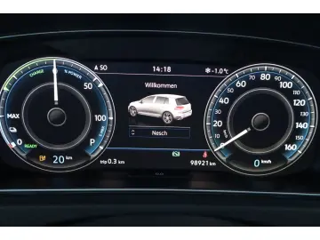 VW Golf e- VII Wärmepumpe ACC Navi