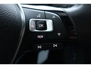 VW Golf e- VII Wärmepumpe ACC Navi