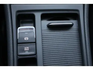 VW Golf e- VII Wärmepumpe ACC Navi