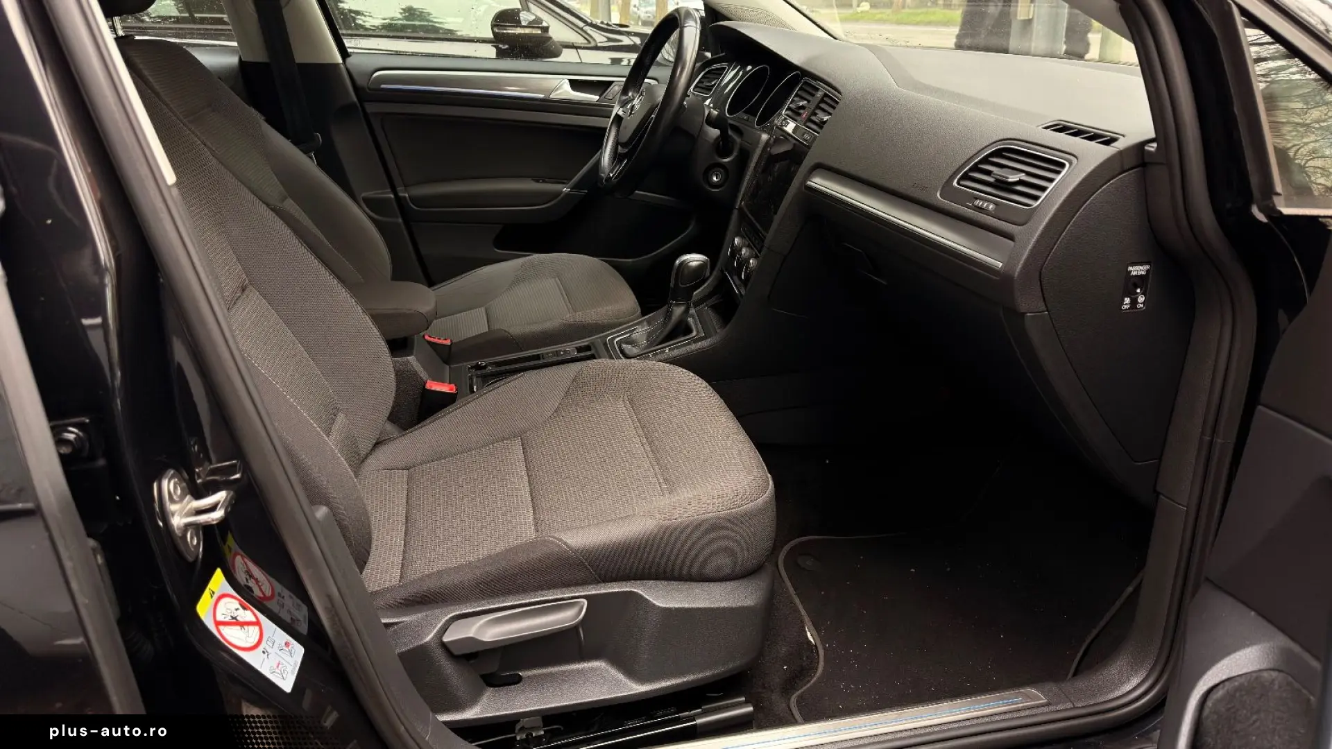 VW Golf VII Lim. e-Golf LED !.Hand