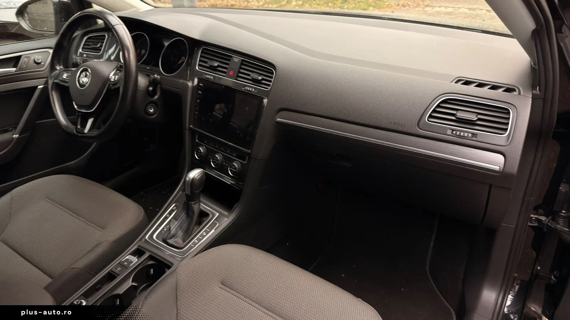 VW Golf VII Lim. e-Golf LED !.Hand