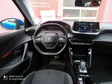 PEUGEOT 2008 e- Active  Kamera