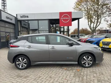 NISSAN Leaf Acenta 40kWh Acenta WINTERPAKET KAMERA