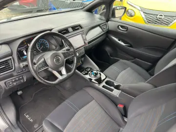 NISSAN Leaf Acenta 40kWh Acenta WINTERPAKET KAMERA