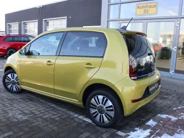 VW up! e-up! United PDC Kamera Sitzheizung DAB