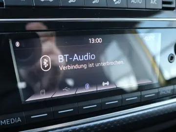 VW up! e-up! United PDC Kamera Sitzheizung DAB