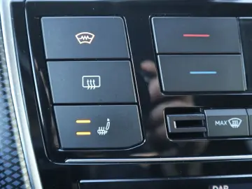 VW up! e-up! United PDC Kamera Sitzheizung DAB