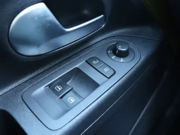 VW up! e-up! United PDC Kamera Sitzheizung DAB