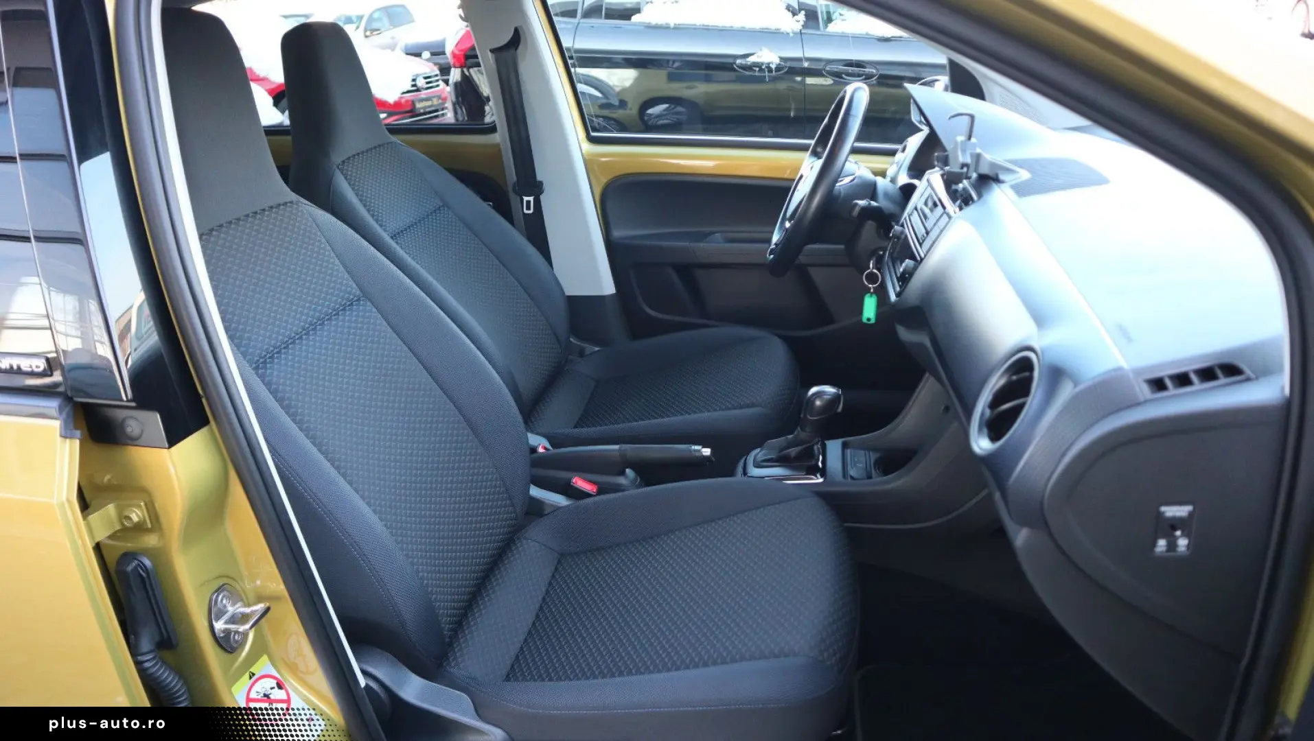 VW up! e-up! United PDC Kamera Sitzheizung DAB