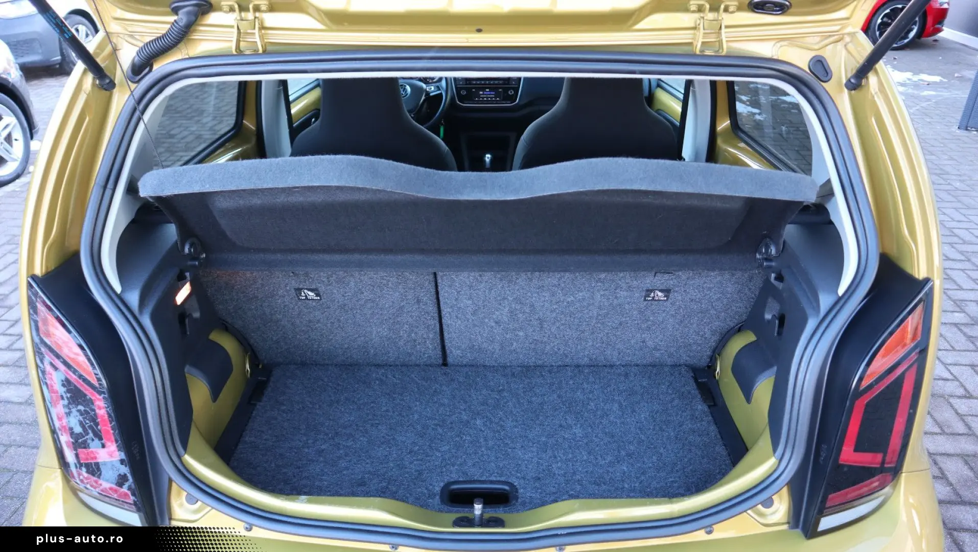 VW up! e-up! United PDC Kamera Sitzheizung DAB