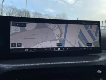 BMW M4 Competition xDrive Cabrio    DrivingAssProf