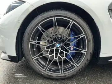 BMW M4 Competition xDrive Cabrio    DrivingAssProf