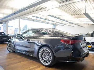 BMW M4 COMPETITION  COUPE  xDRIVE  CARBON  HARMAN K