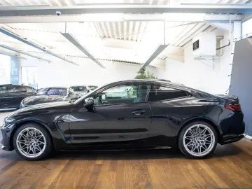 BMW M4 COMPETITION  COUPE  xDRIVE  CARBON  HARMAN K