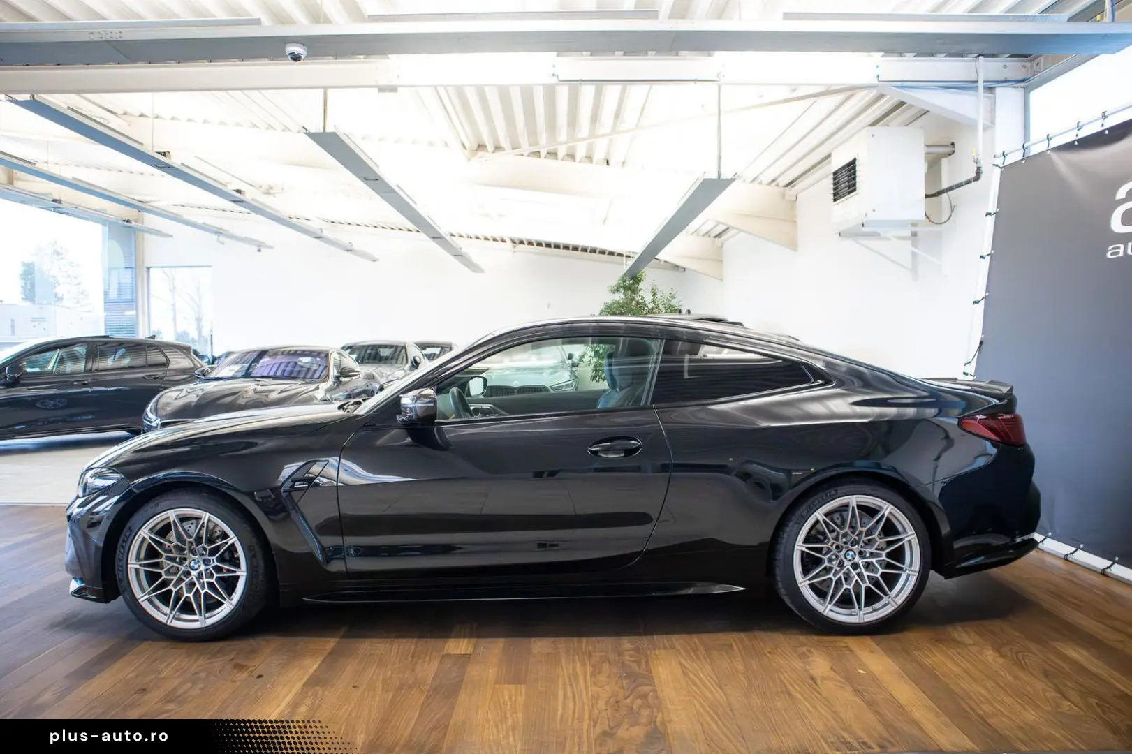 BMW M4 COMPETITION  COUPE  xDRIVE  CARBON  HARMAN K