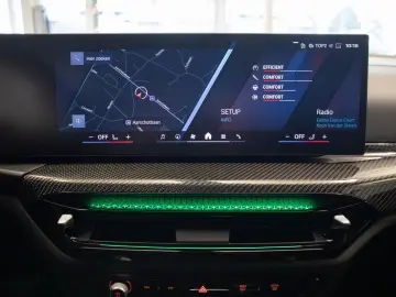 BMW M4 COMPETITION  COUPE  xDRIVE  CARBON  HARMAN K